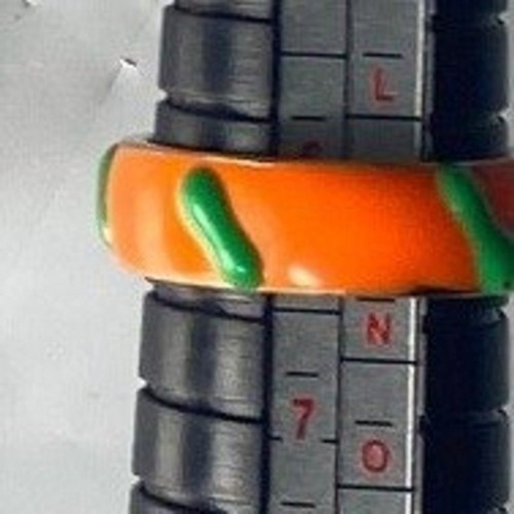 N/A Band Ring Orange Green Silicone‎ Rubber Size 6.5